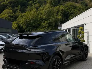 ASTON MARTIN DBX 707 4.0 V8 Pano SportAGA