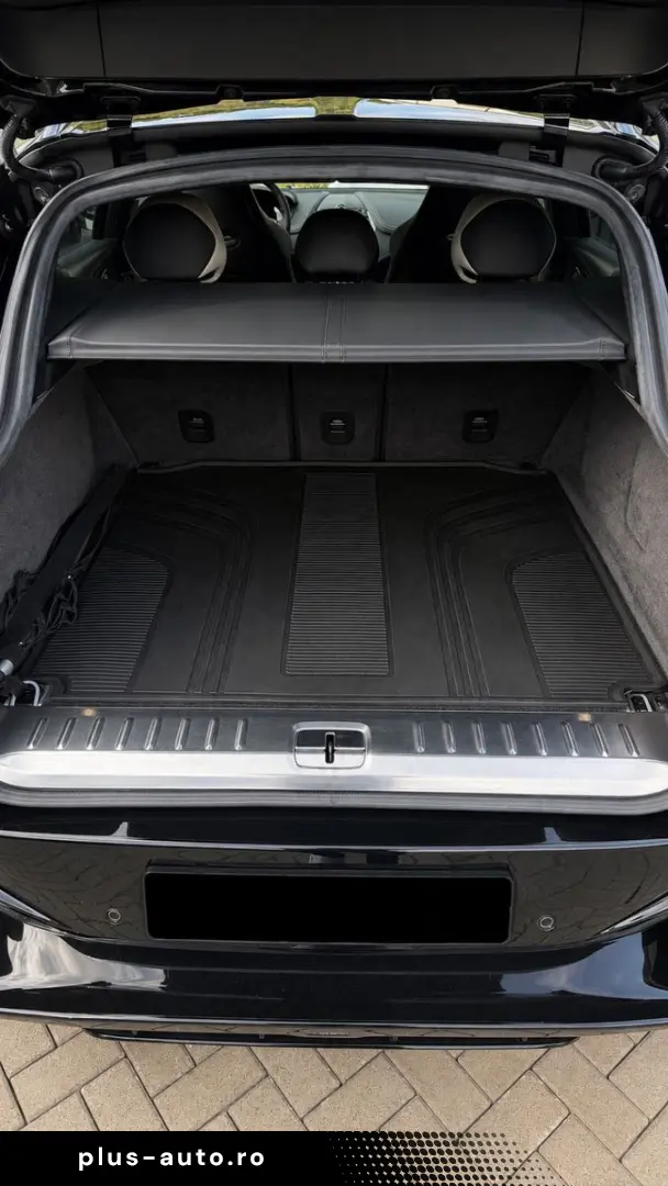 ASTON MARTIN DBX 707 4.0 V8 Pano SportAGA