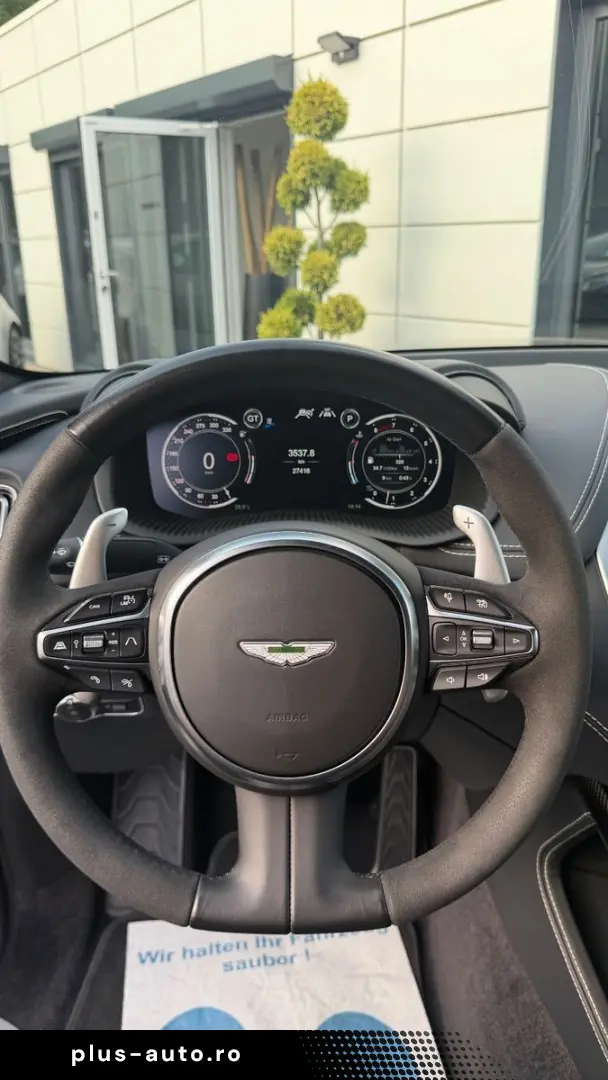 ASTON MARTIN DBX 707 4.0 V8 Pano SportAGA