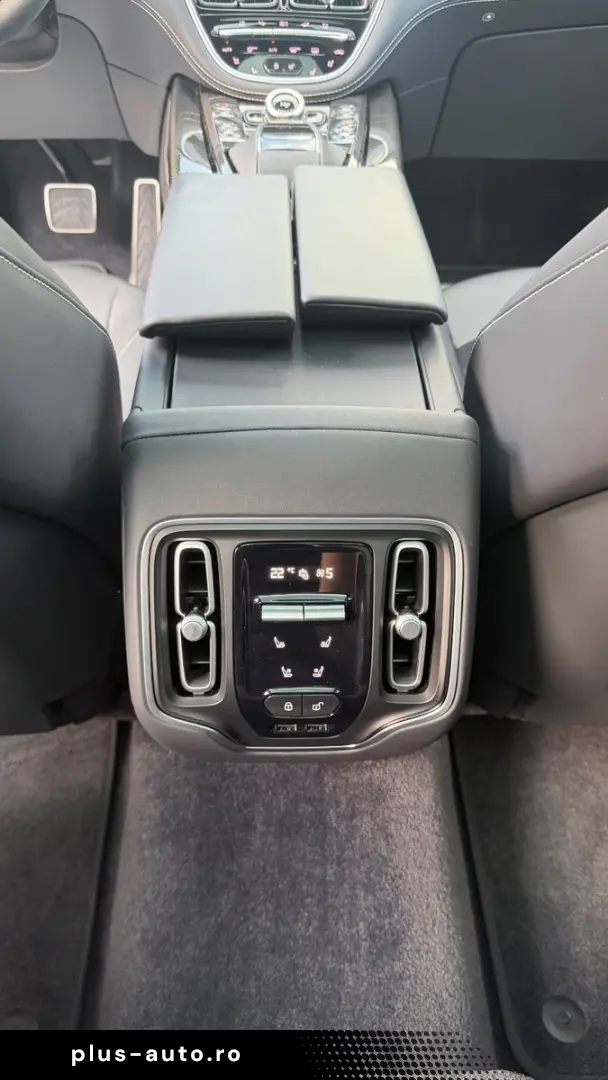 ASTON MARTIN DBX 707 4.0 V8 Pano SportAGA
