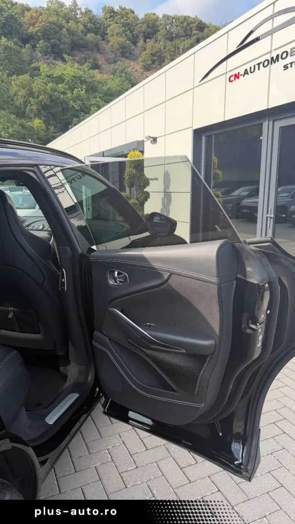 ASTON MARTIN DBX 707 4.0 V8 Pano SportAGA