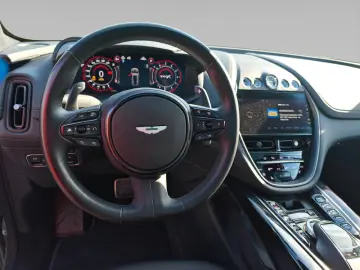 ASTON MARTIN DBX 4.0 V8  Aston Martin Memmingen