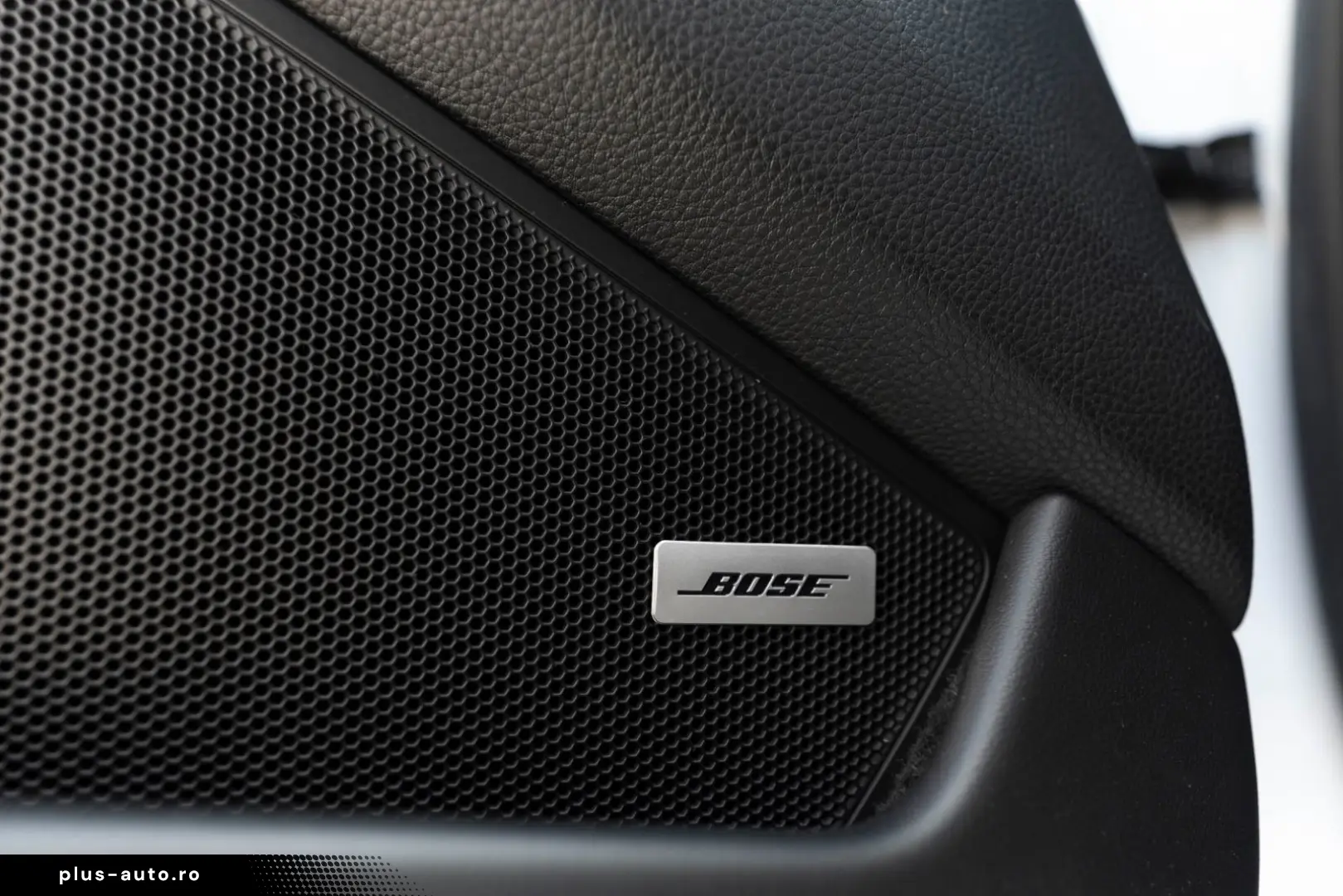 PORSCHE 911 Carrera 992 BOSE SPORT CHRONO