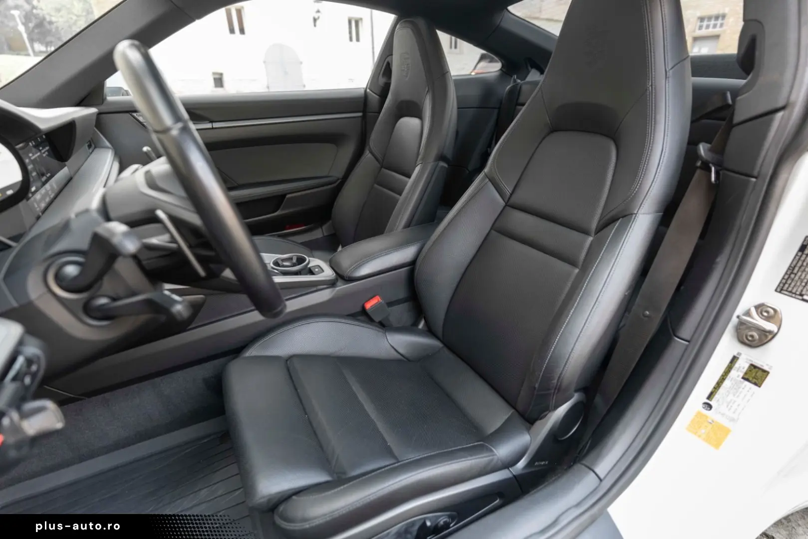 PORSCHE 911 Carrera 992 BOSE SPORT CHRONO