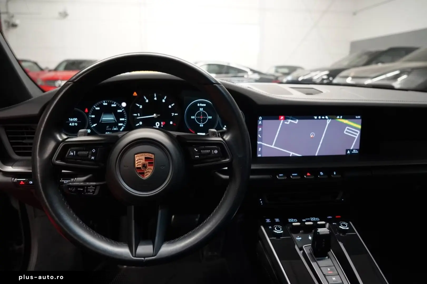 PORSCHE 992 911 Carrera 4