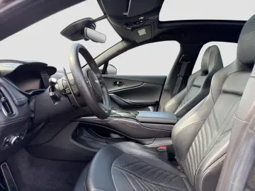 ASTON MARTIN DBX707 Carbon Sitzbelüftung 360