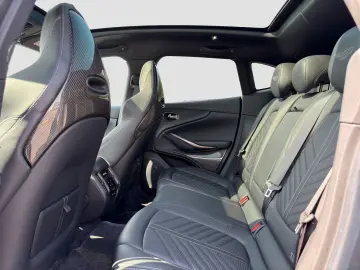 ASTON MARTIN DBX707 Carbon Sitzbelüftung 360