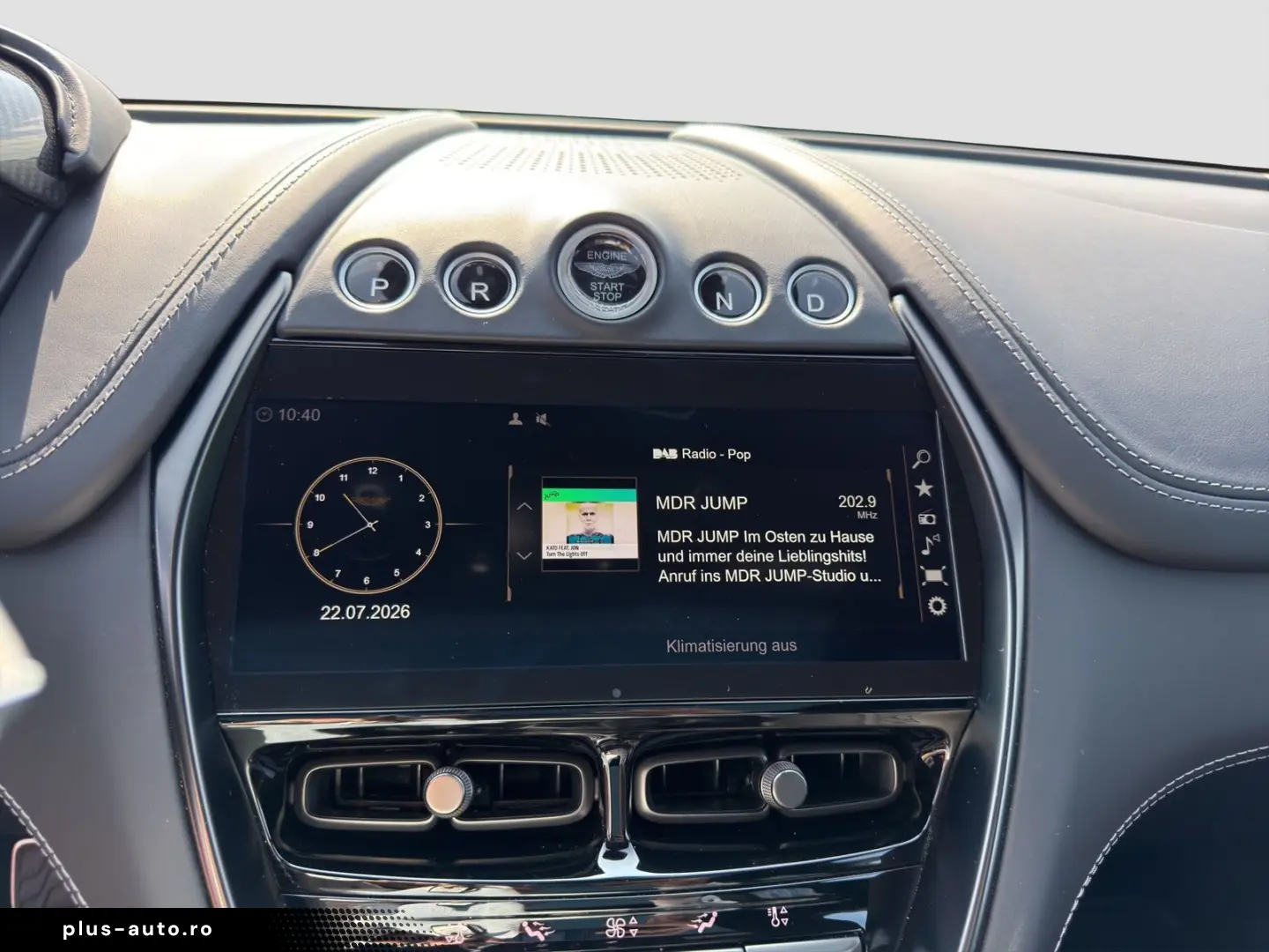 ASTON MARTIN DBX707 Carbon Sitzbelüftung 360