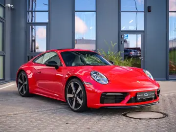 PORSCHE 911 Carrera