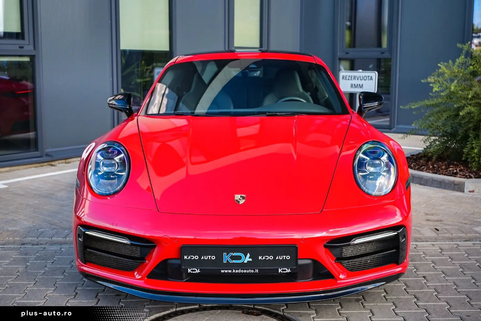 PORSCHE 911 Carrera