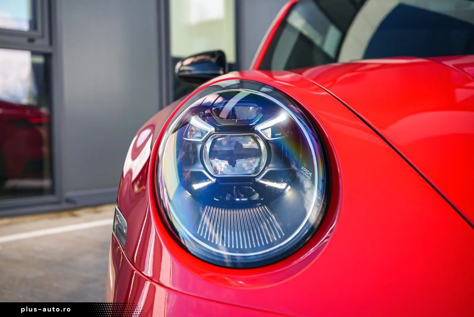 PORSCHE 911 Carrera
