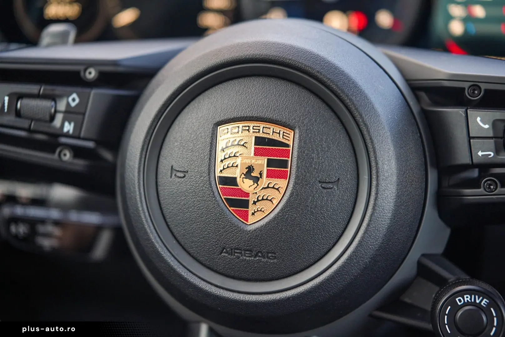 PORSCHE 911 Carrera