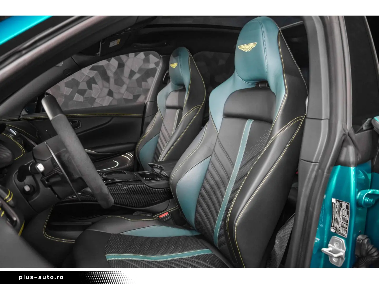 ASTON MARTIN DBX 707 AMR23 4.0 V8 Bi-Turbo
