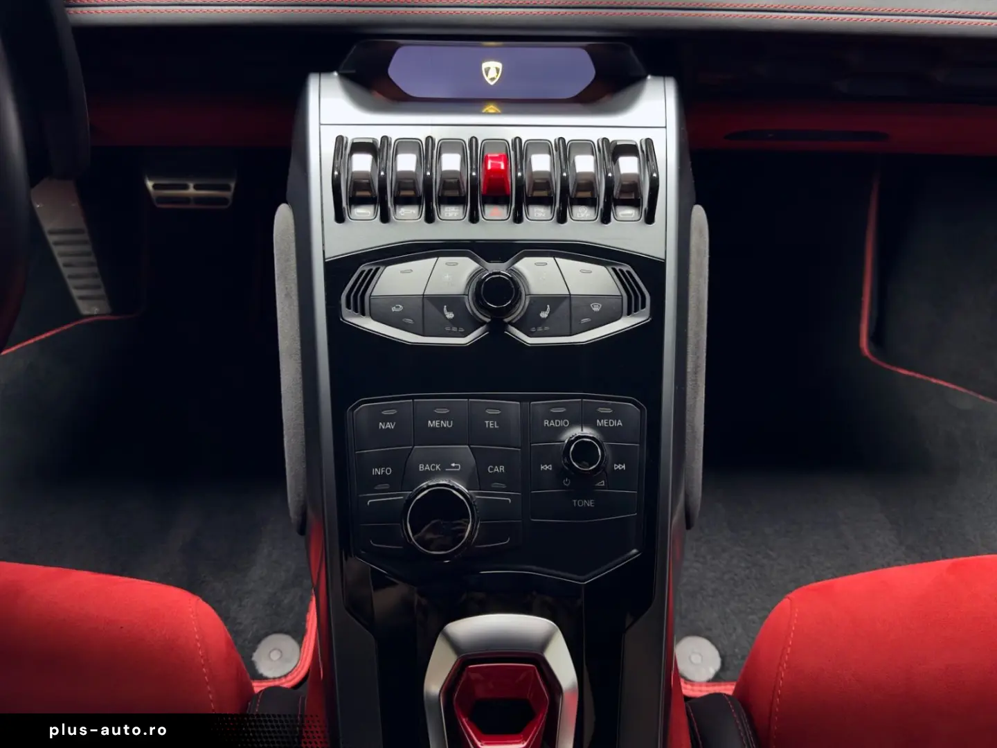 LAMBORGHINI Huracán LP610-4   LIFT   AD PERSONAM   CARBON