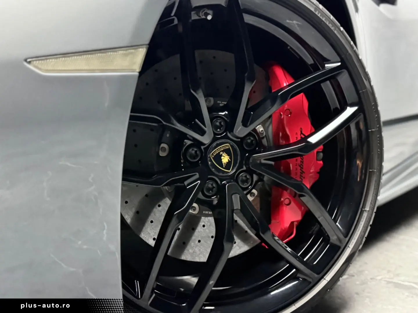 LAMBORGHINI Huracán LP610-4   LIFT   AD PERSONAM   CARBON