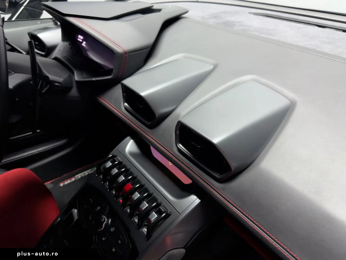 LAMBORGHINI Huracán LP610-4   LIFT   AD PERSONAM   CARBON