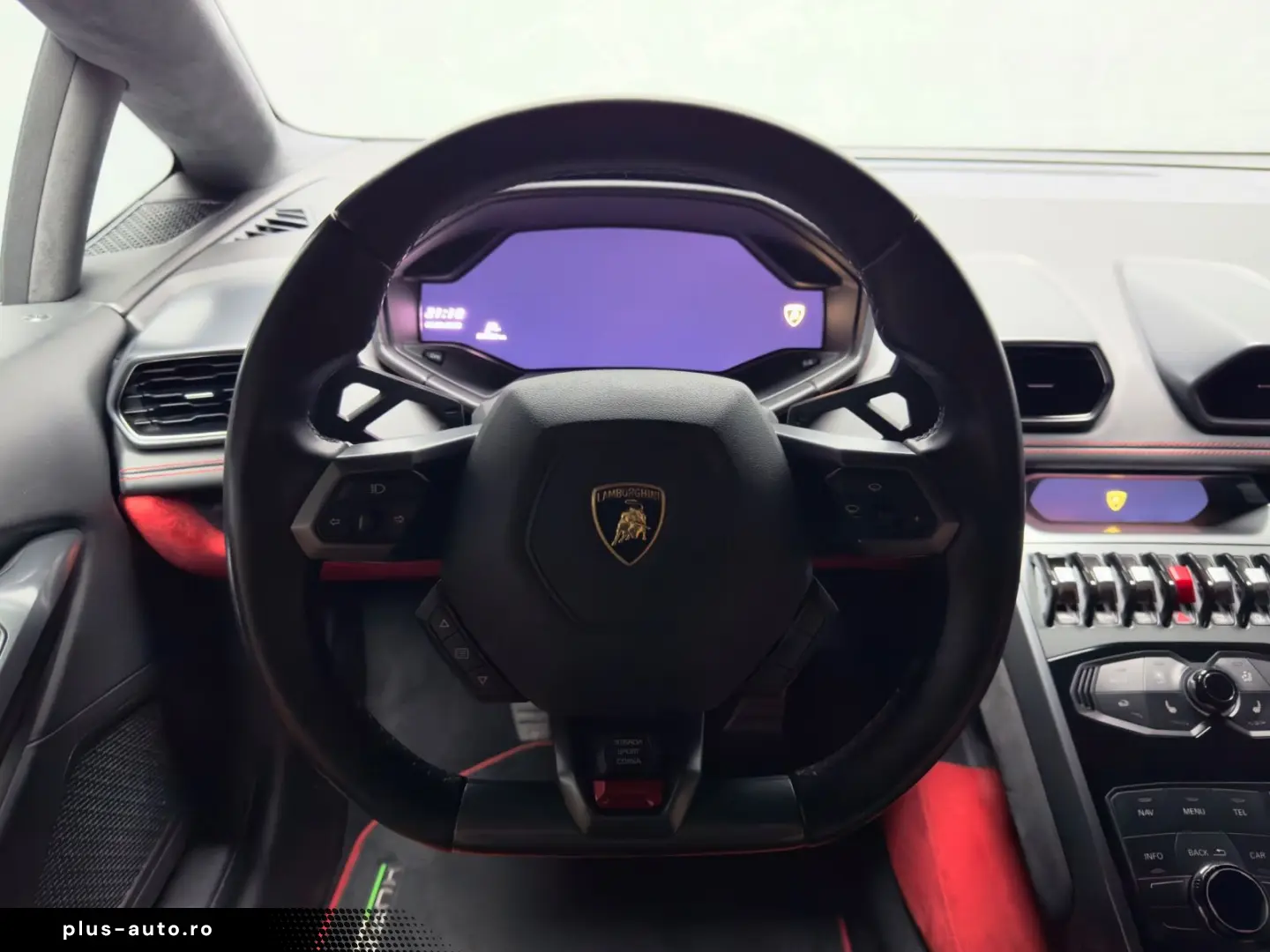 LAMBORGHINI Huracán LP610-4   LIFT   AD PERSONAM   CARBON
