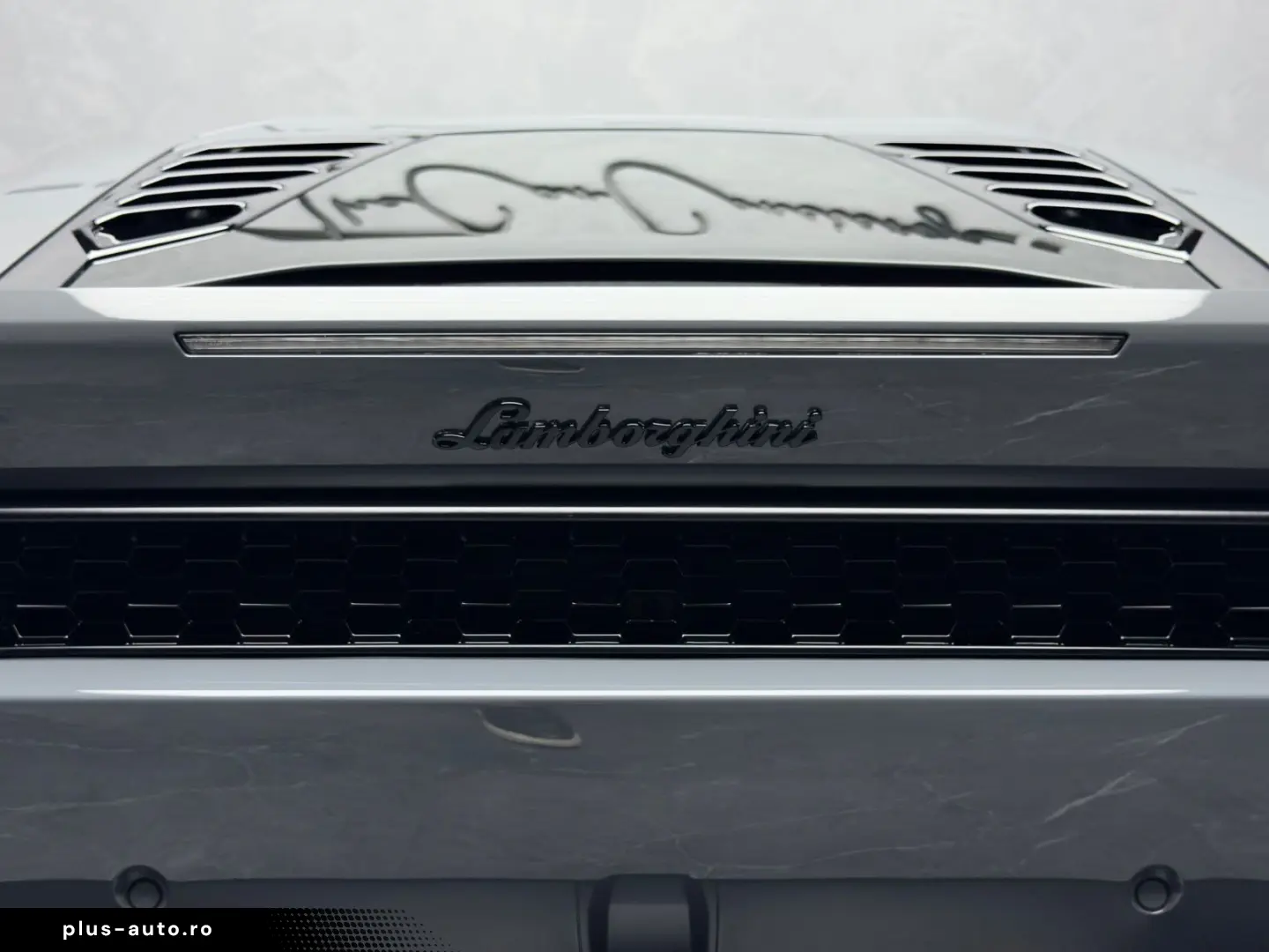 LAMBORGHINI Huracán LP610-4   LIFT   AD PERSONAM   CARBON