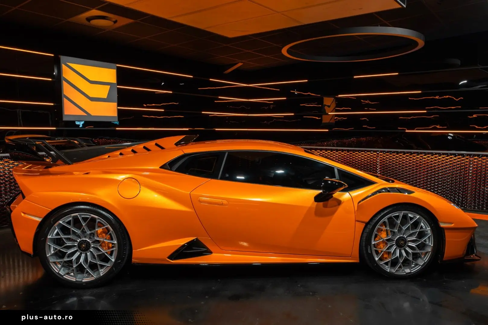 LAMBORGHINI Huracan STO Bucket seats Telemetry Roll bar Lift