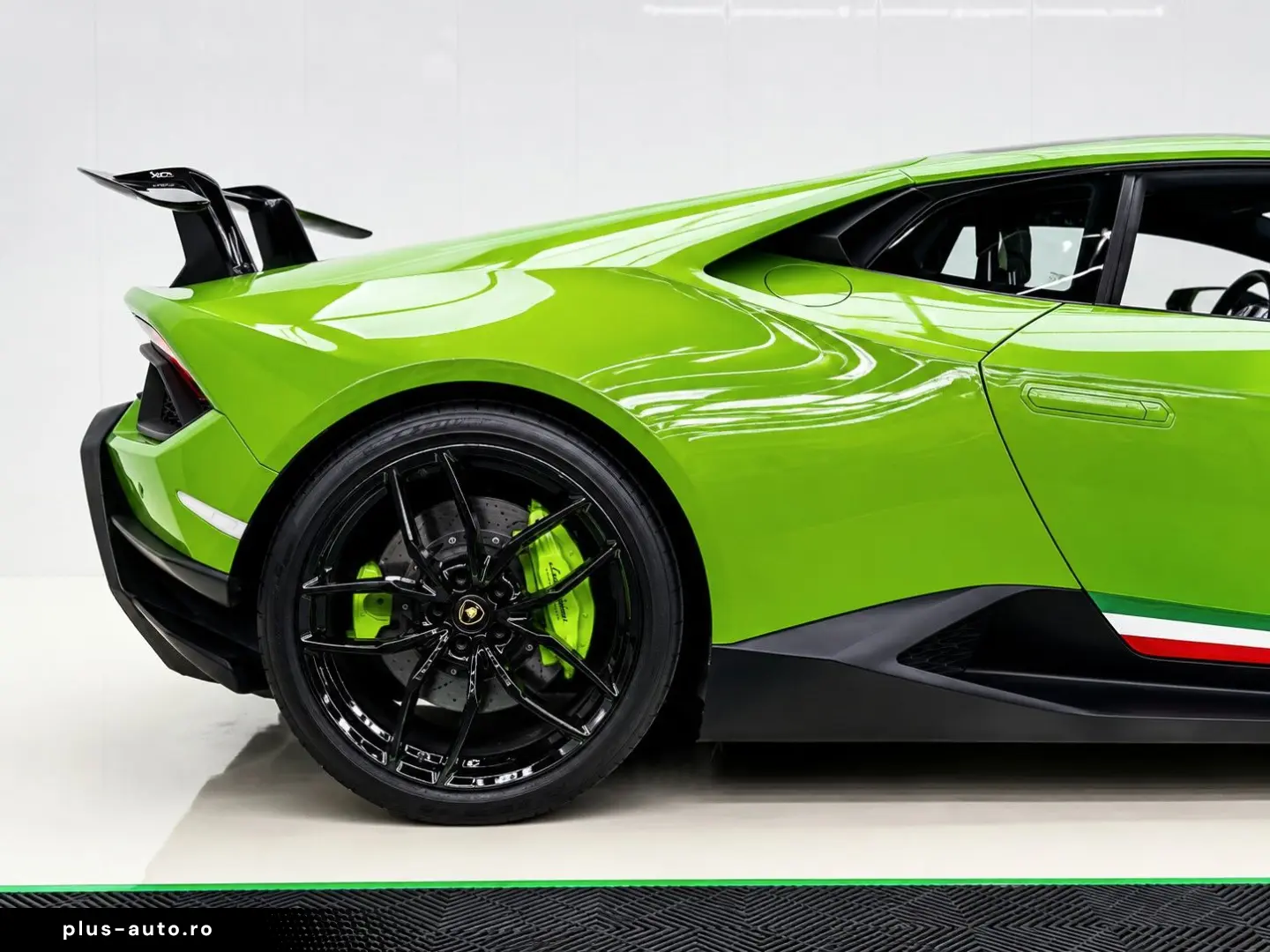 LAMBORGHINI HURACAN PERFORMANTE V10 CARBON LIFT PERF-SEATS