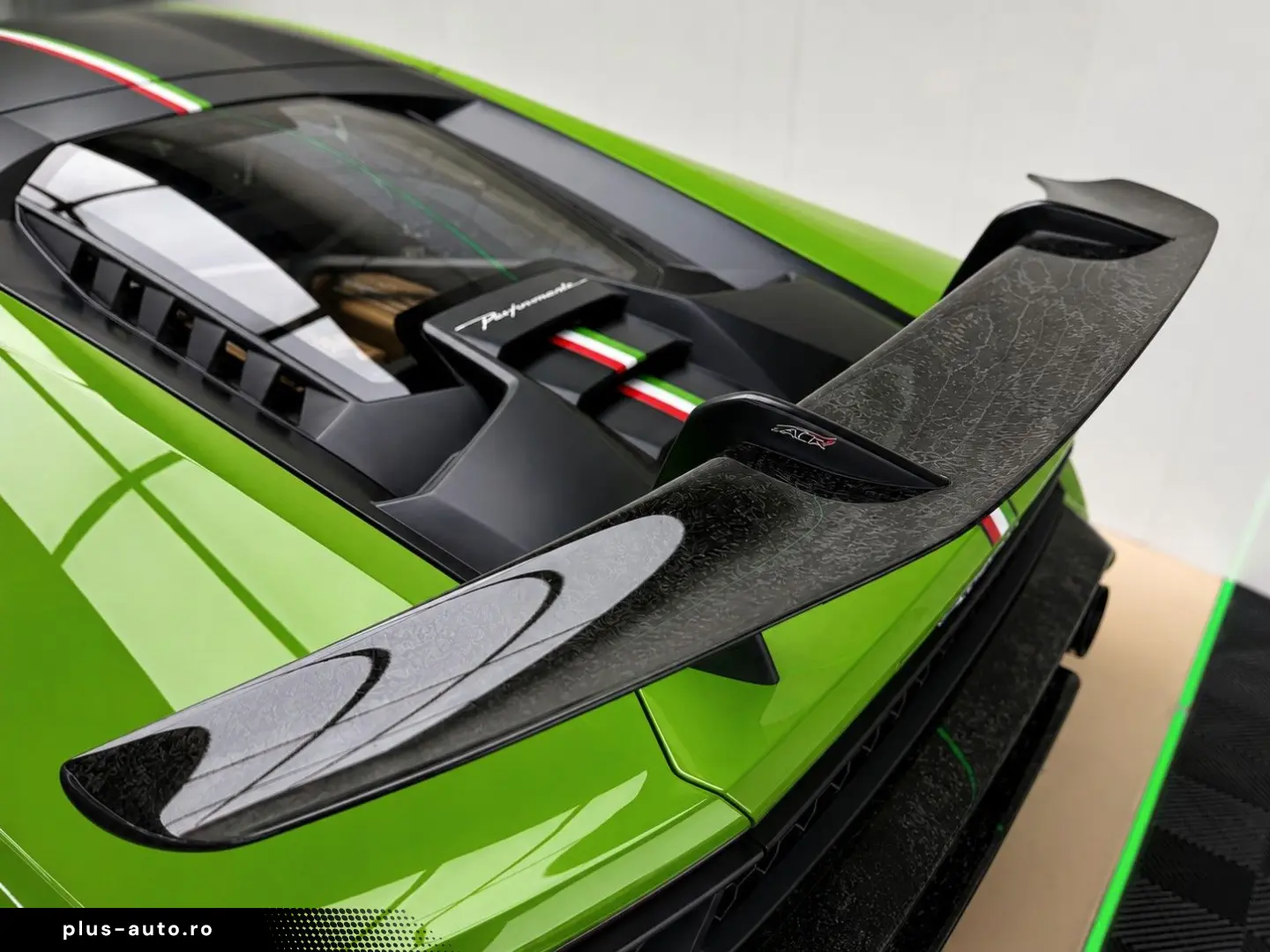 LAMBORGHINI HURACAN PERFORMANTE V10 CARBON LIFT PERF-SEATS