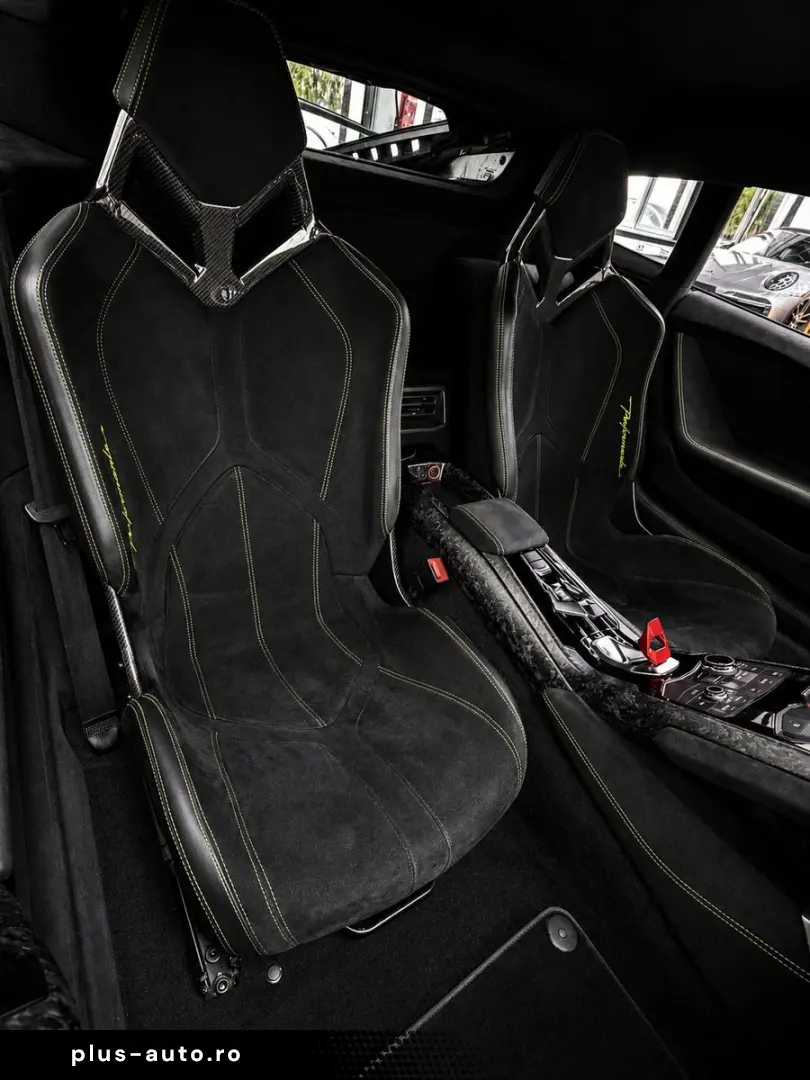 LAMBORGHINI HURACAN PERFORMANTE V10 CARBON LIFT PERF-SEATS
