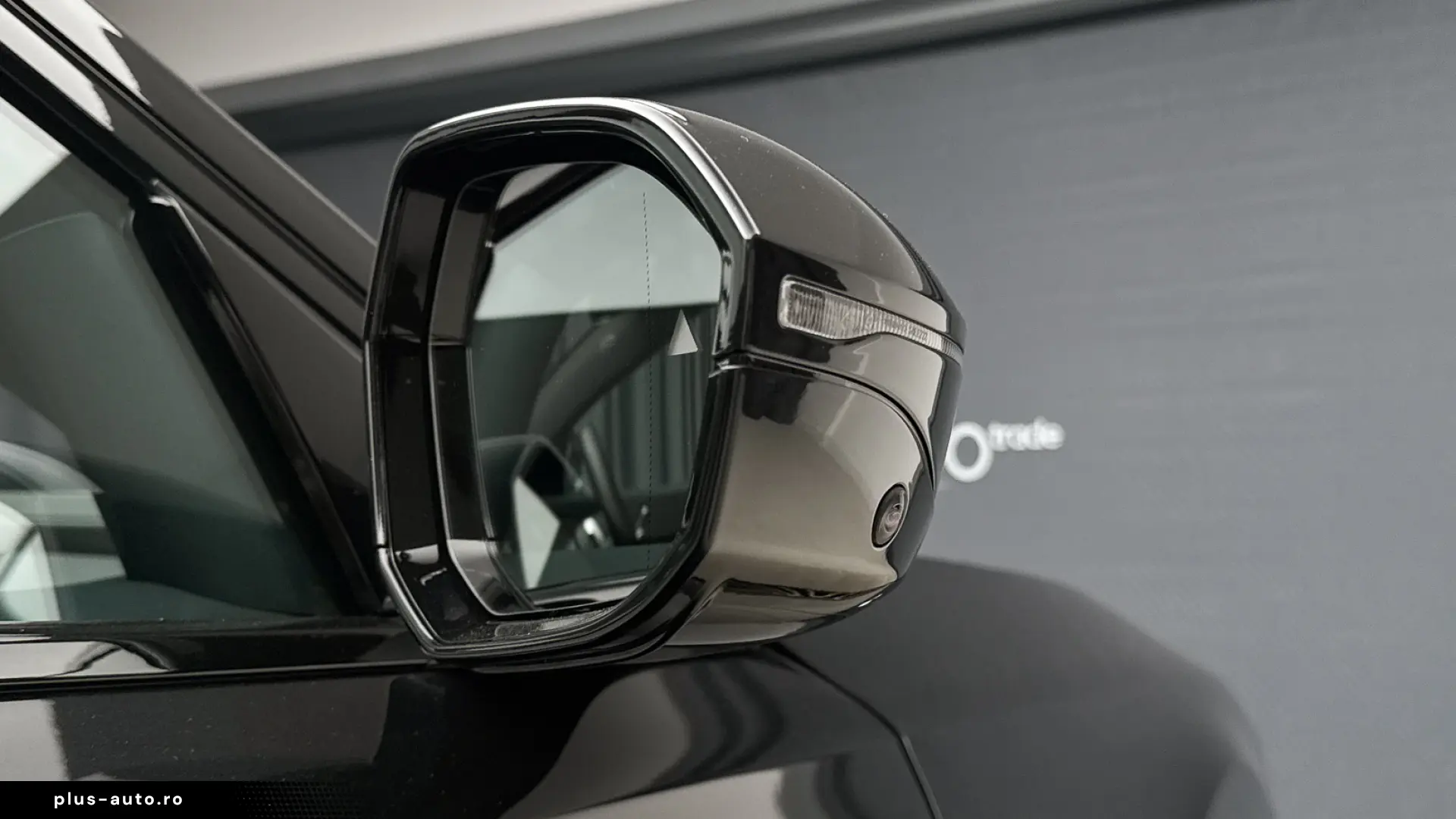 BMW 740d xDrive M Sport Pro  Theatre Screen  Usi Automate