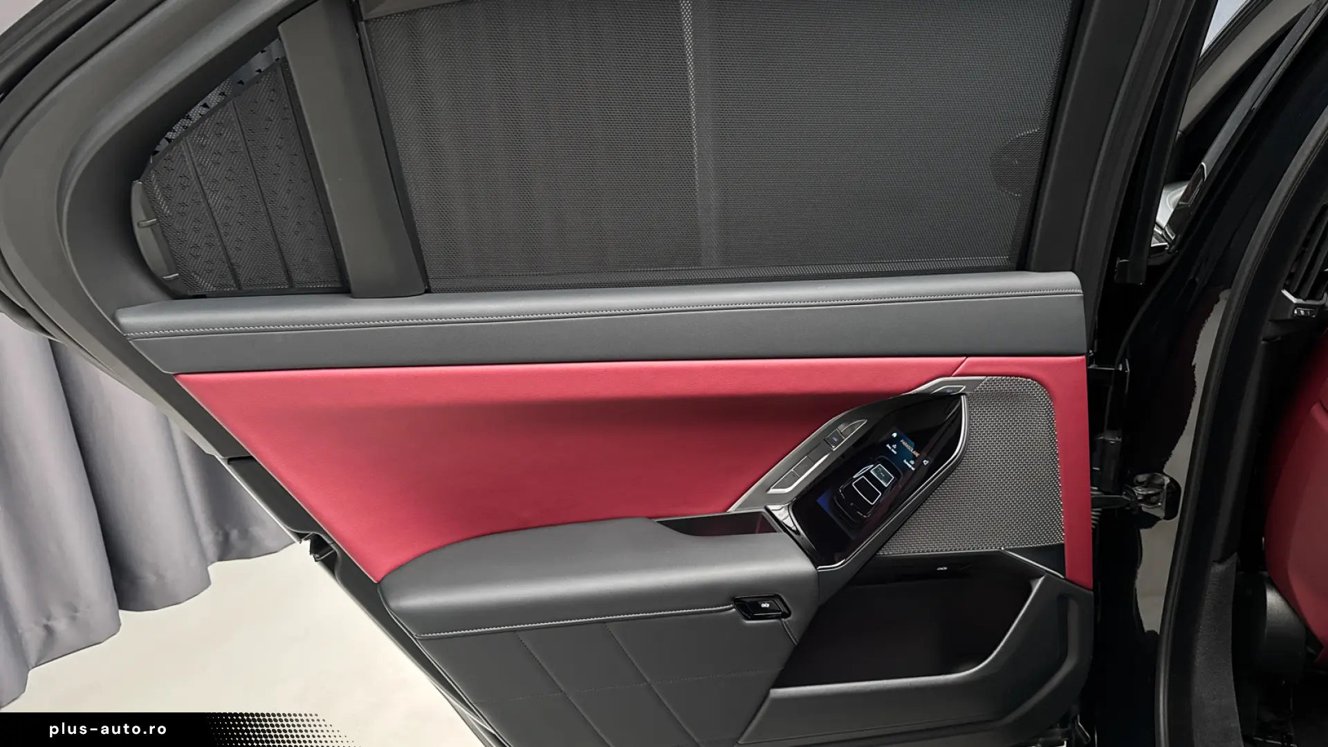 BMW 740d xDrive M Sport Pro  Theatre Screen  Usi Automate