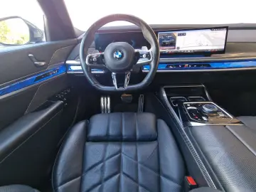 BMW 740d xDrive Limousine M Sport PRO ACC.360 .Navi