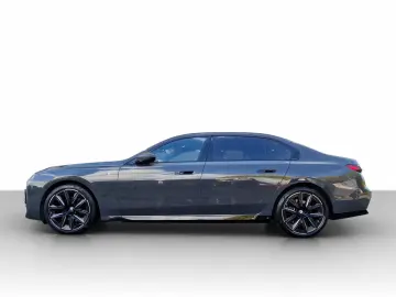 BMW 740d xDrive Limousine M Sport PRO ACC.360 .Navi