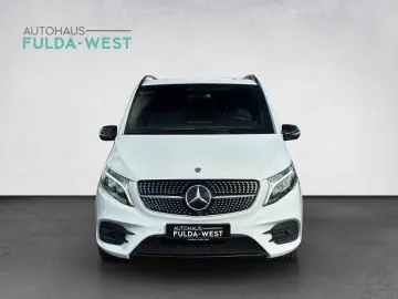MERCEDES-BENZ V 300d 4M lang AMG Line ILS Leder ACC …