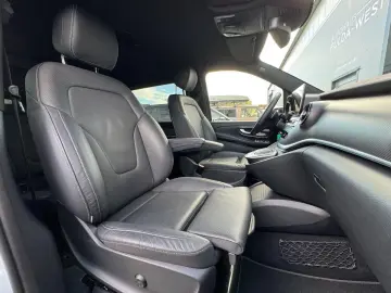 MERCEDES-BENZ V 300d 4M lang AMG Line ILS Leder ACC …
