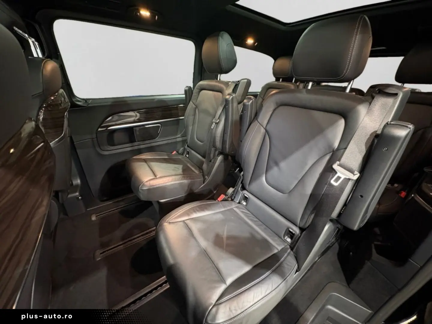 MERCEDES-BENZ V 300 d 4M AVG ED L AMG DISTR PANO STH&hellip;