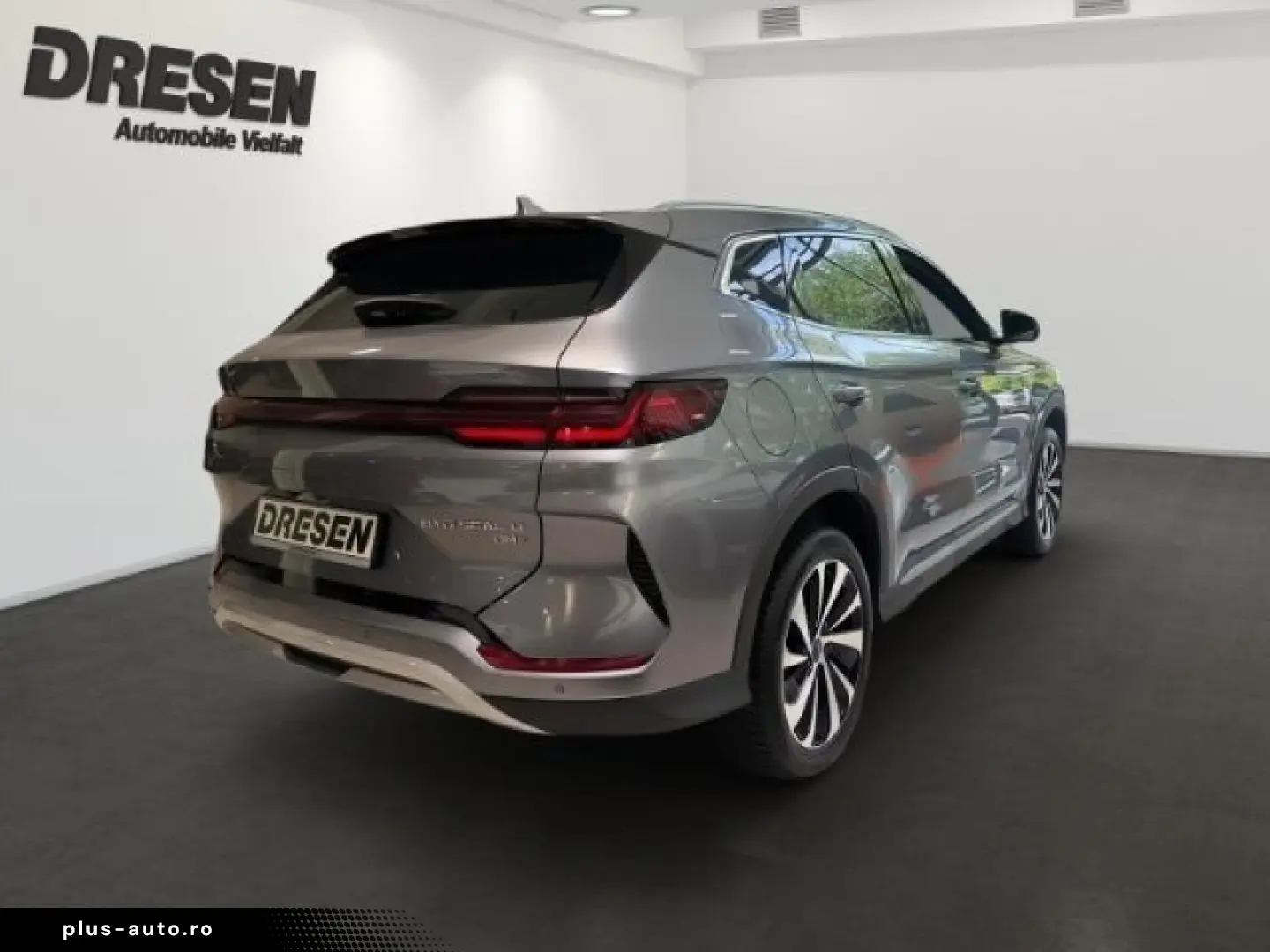 BYD Seal U DM-i Boost  Panorama E-Sitze 360 Grad Kam