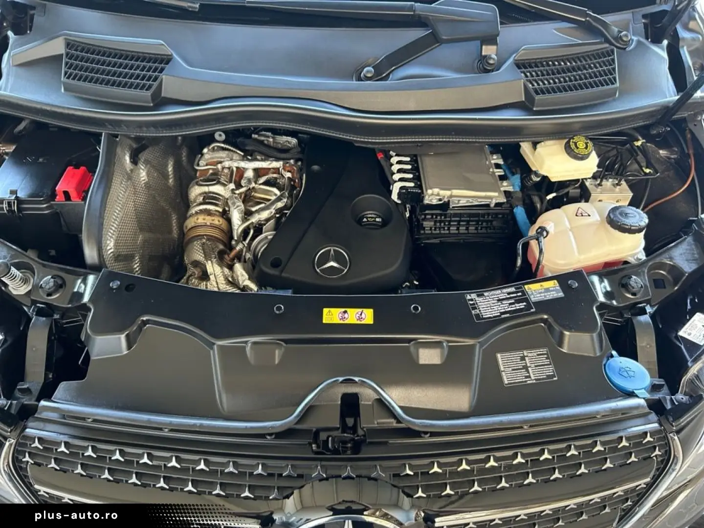 MERCEDES-BENZ V 300 d 4MATIC AVANTGARDE AMG EL AIRMATIC AHK