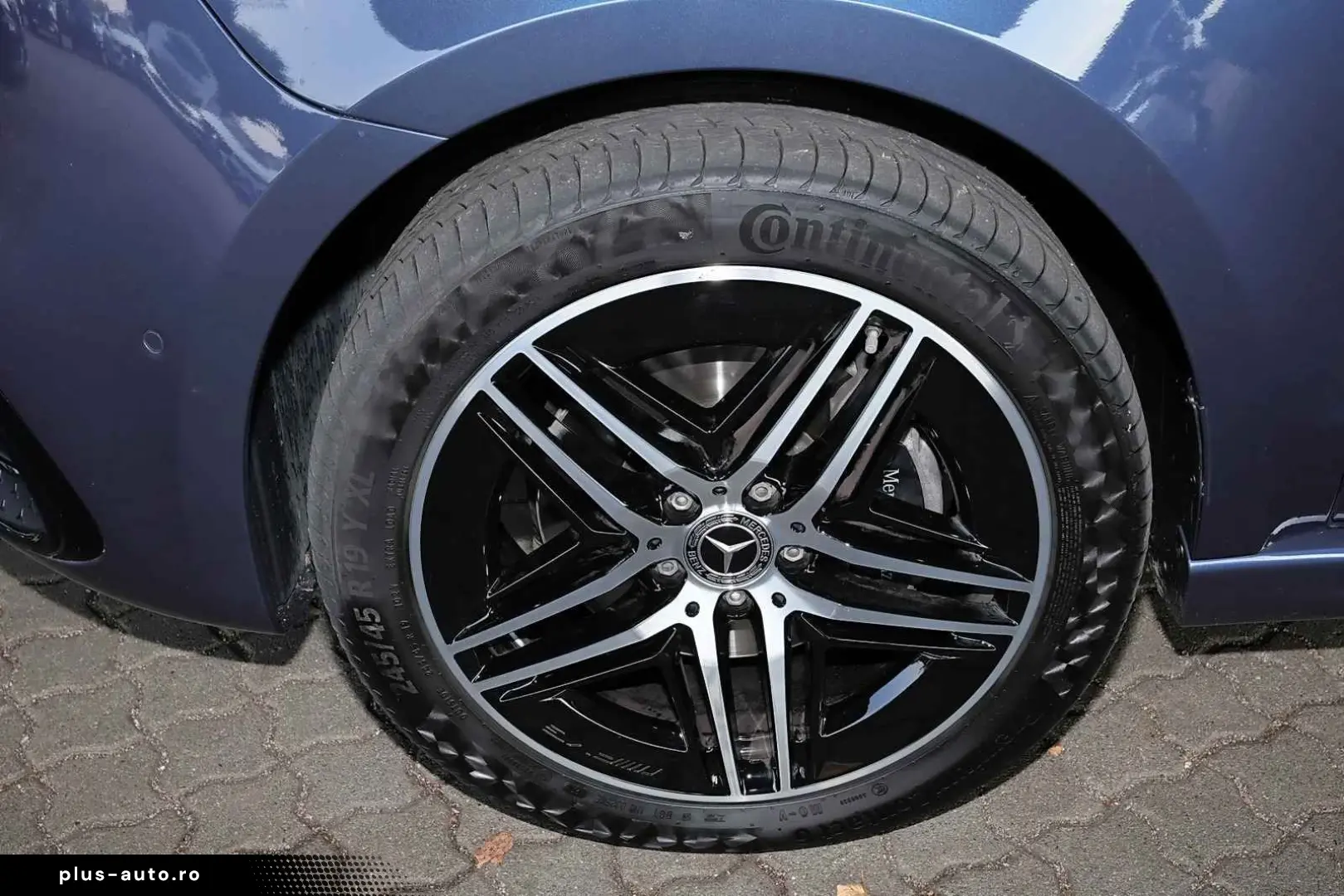 MERCEDES-BENZ V 300 d AV Komp. 3 2t 7Sitzer AMG AHK &hellip;