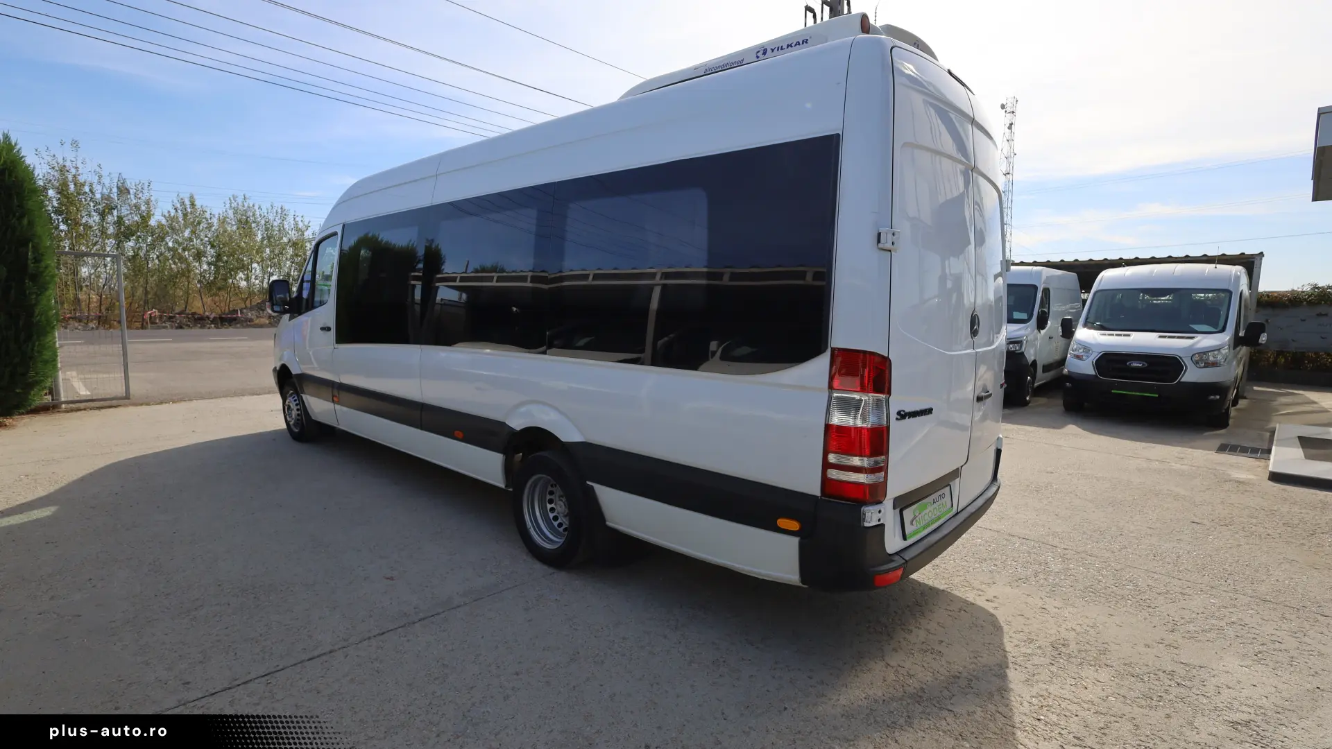 Mercedes-Benz Sprinter Microbuz 20 locuri 2.2D 163CP