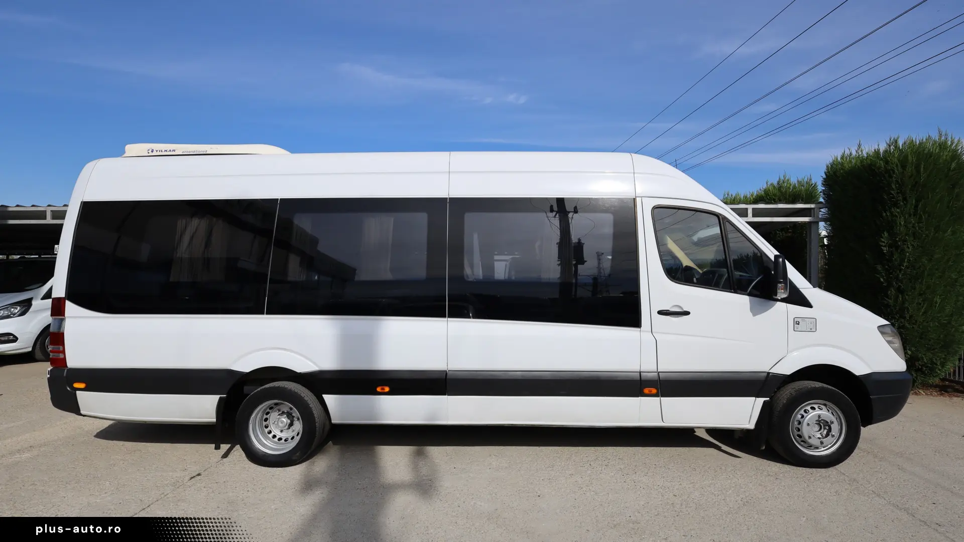 Mercedes-Benz Sprinter Microbuz 20 locuri 2.2D 163CP