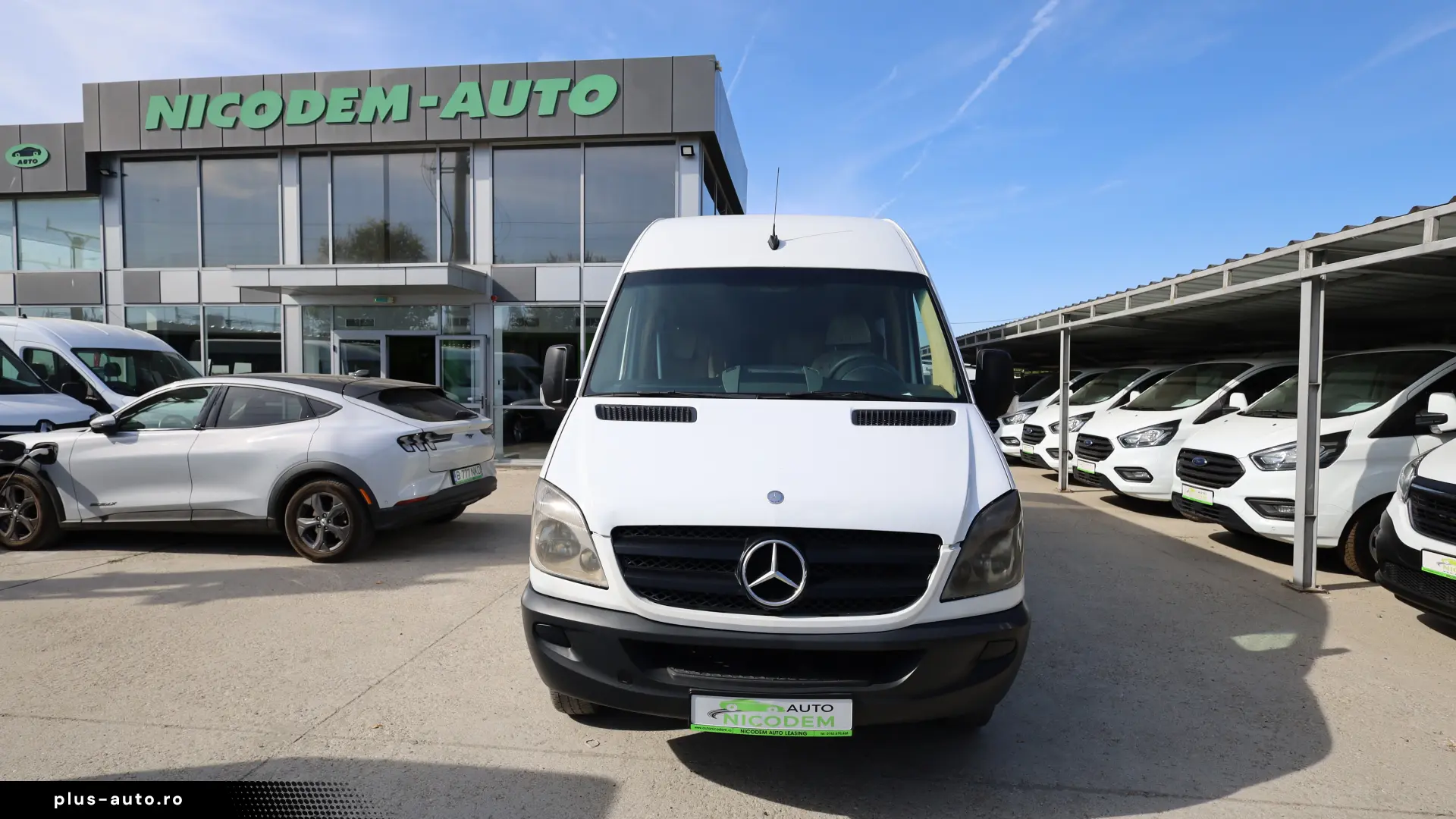 Mercedes-Benz Sprinter Microbuz 20 locuri 2.2D 163CP