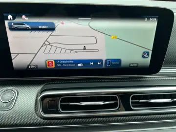 MERCEDES-BENZ V 300 d 4MATIC AVANTGARDE AMG DISTR LED AHK