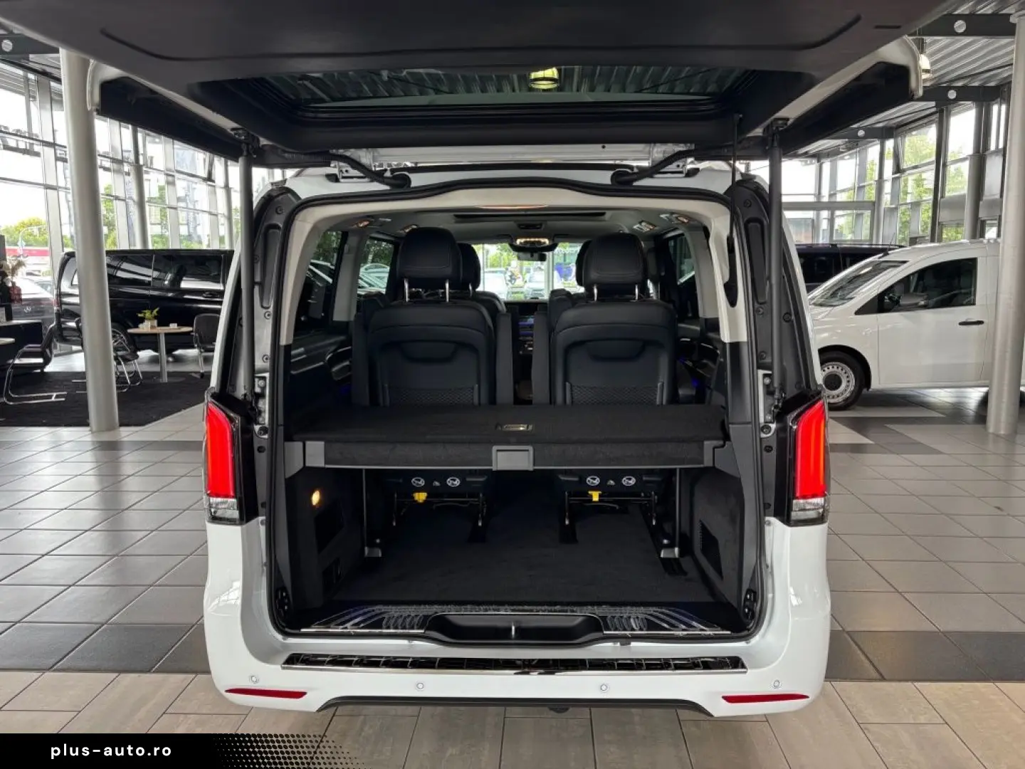 MERCEDES-BENZ V 300 d 4M AVANTGARDE AMG Pano Sitzbel&hellip;