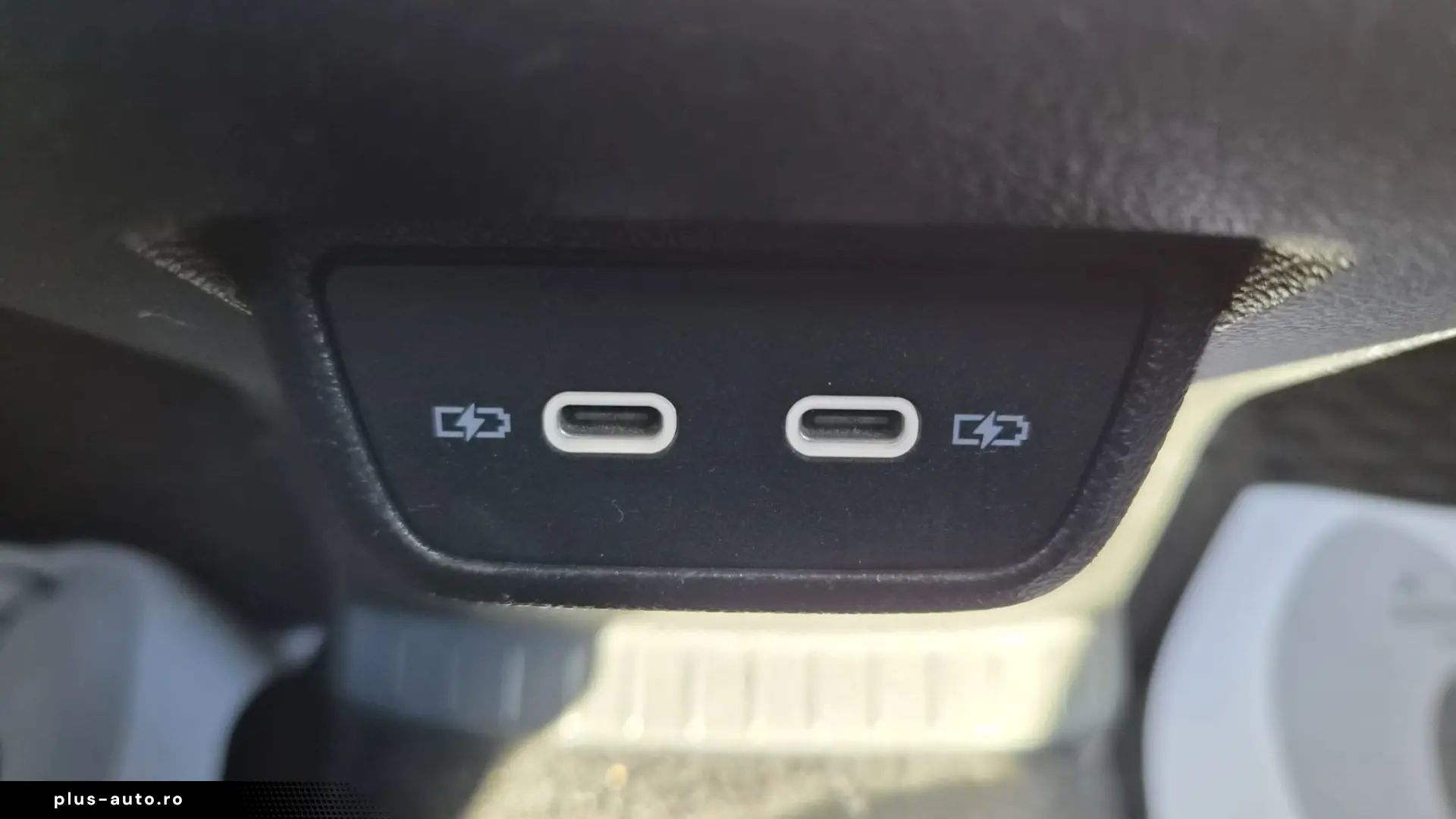 VW T-Cross 1.0 TSI Style M 6 trepte – 2023