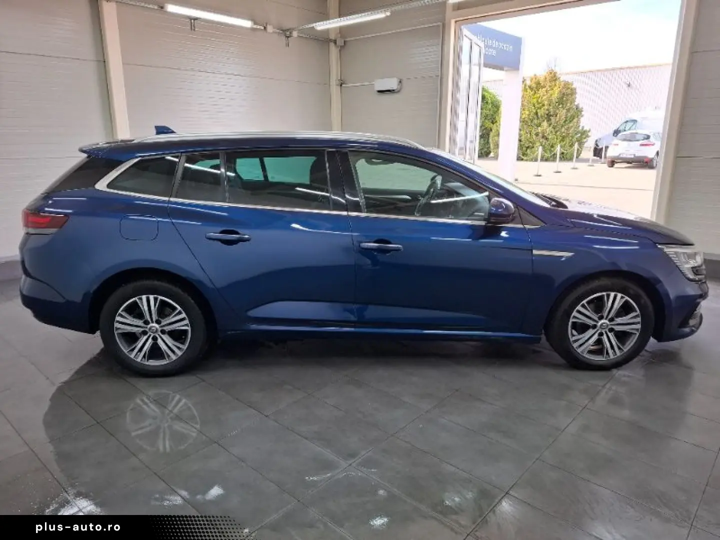 RENAULT MEGANE 1.3 TCe 140CP Intens Estate