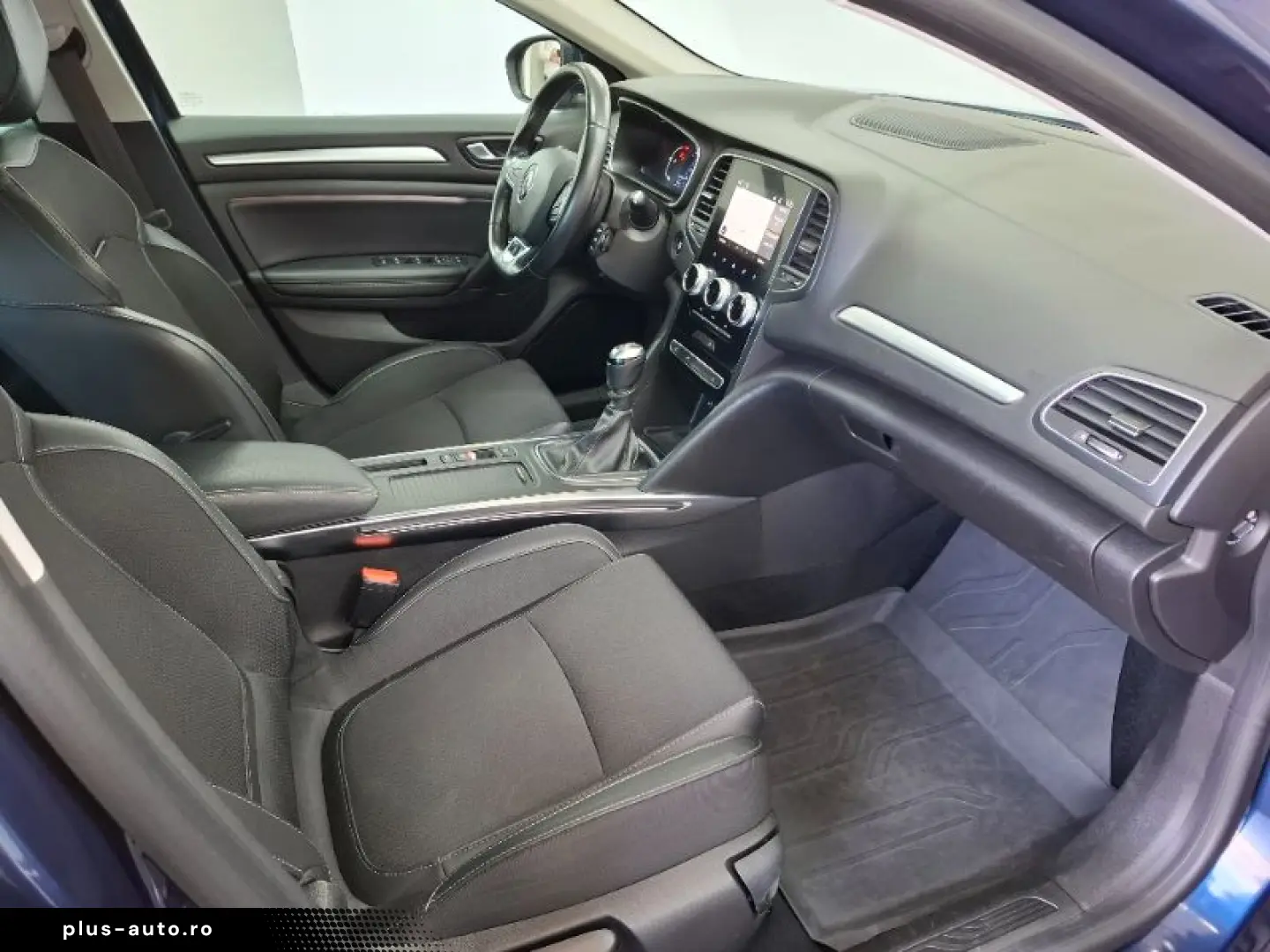 RENAULT MEGANE 1.3 TCe 140CP Intens Estate