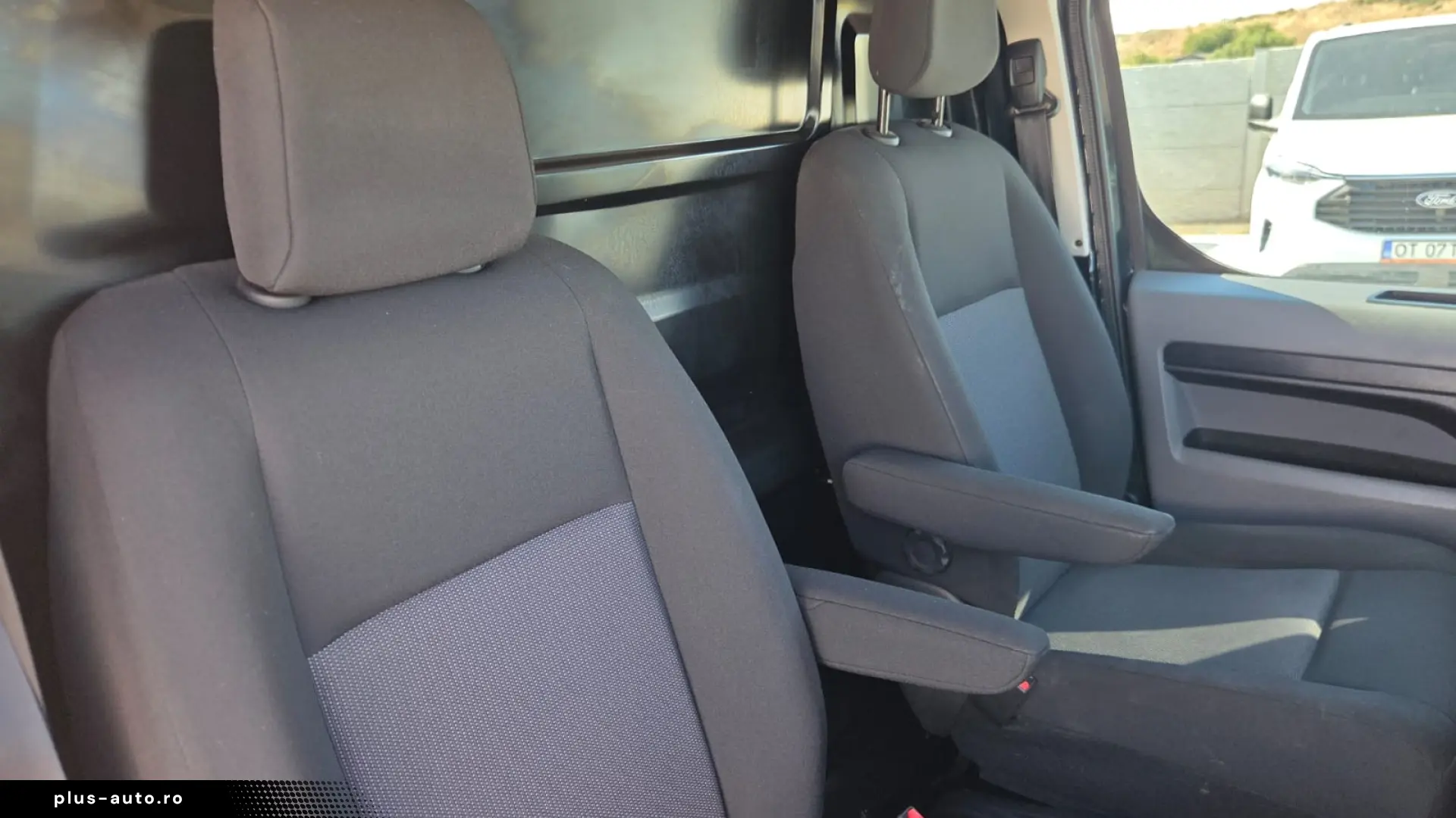 OPEL NEW VIVARO L2H1 BLACK EDITION