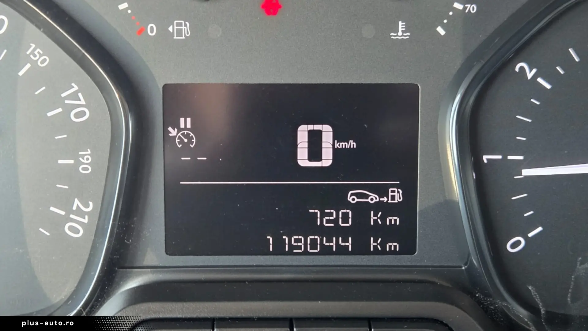 OPEL NEW VIVARO L2H1 BLACK EDITION