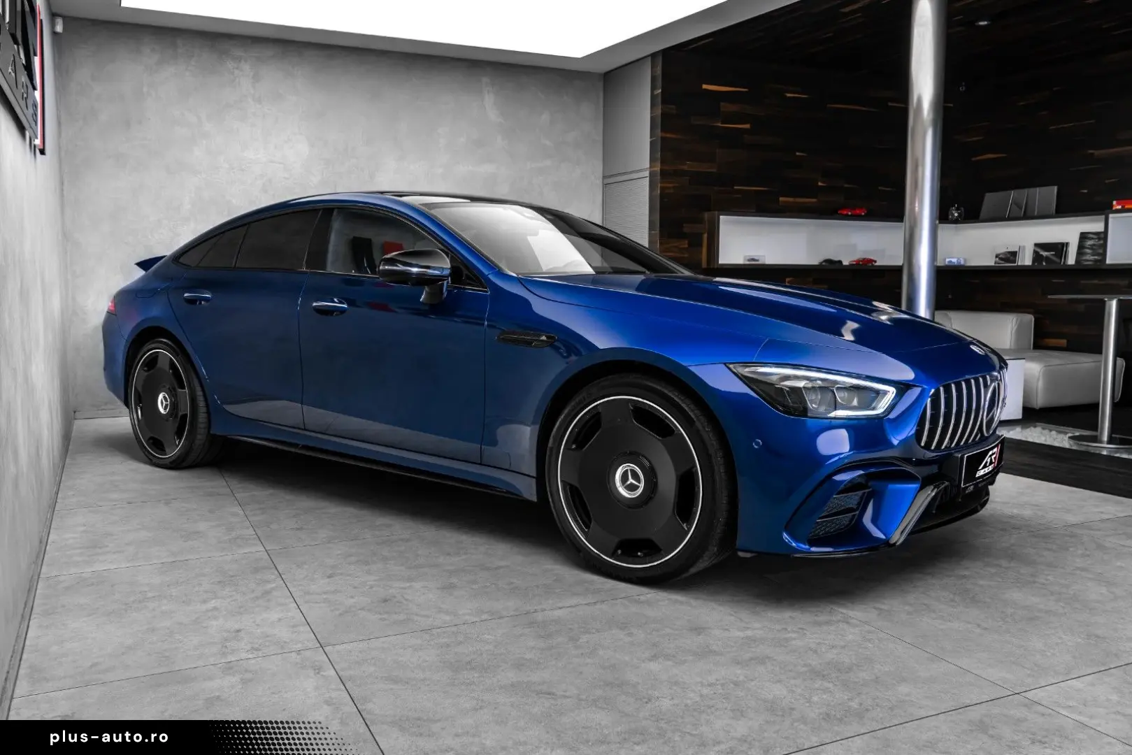 MERCEDES-BENZ AMG GT 4-trg. 53 4M  Stand Pano