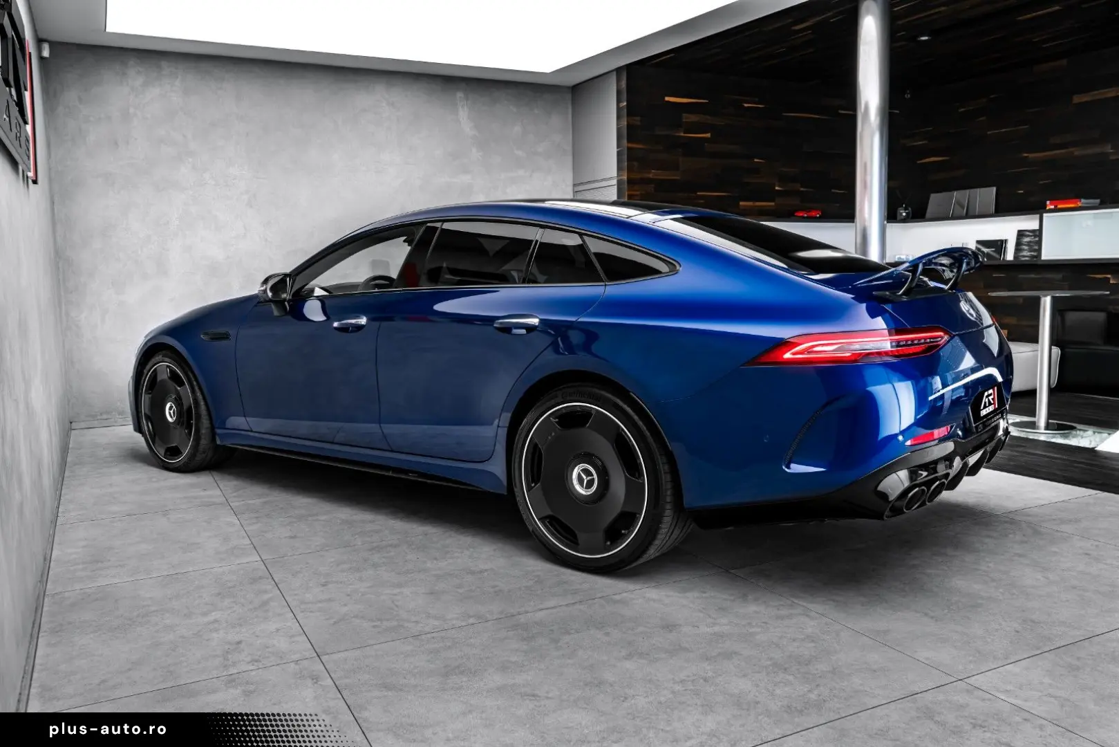 MERCEDES-BENZ AMG GT 4-trg. 53 4M  Stand Pano