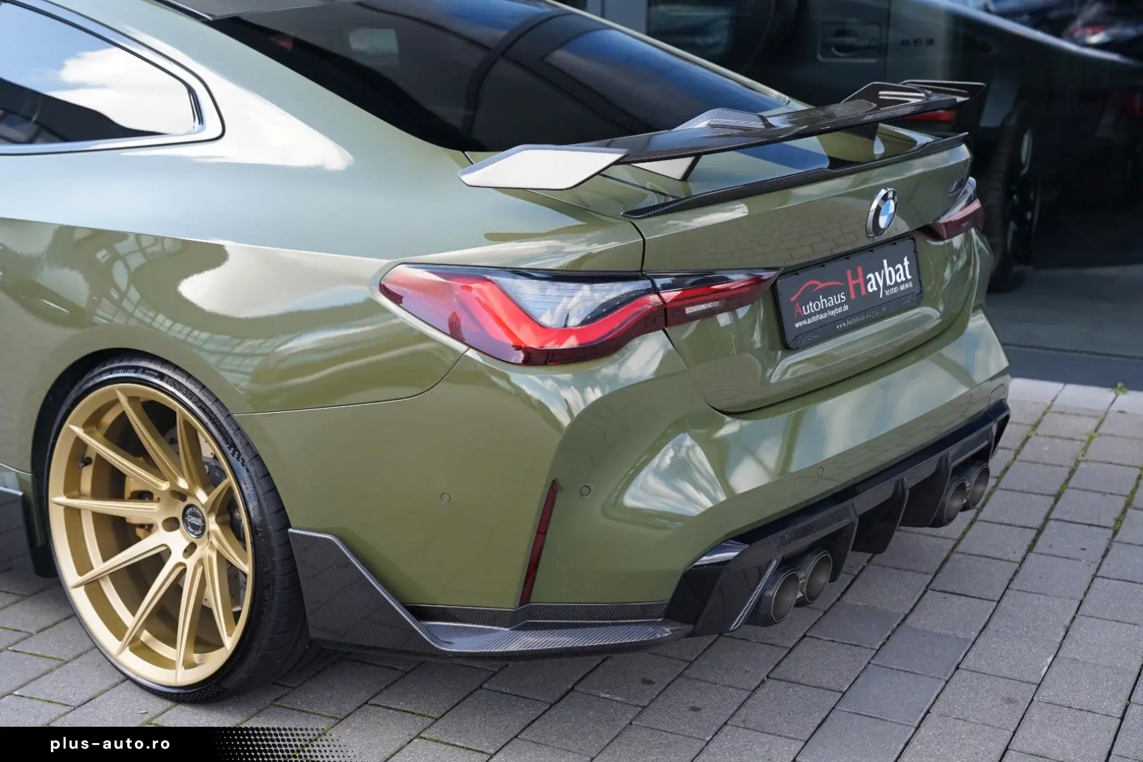 BMW M4 Coupe Competition  M Performance  Carbon-Tack