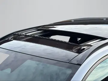 HYUNDAI KONA 1.6 N Line HEV #LED #ASSIST #KAM #PANO